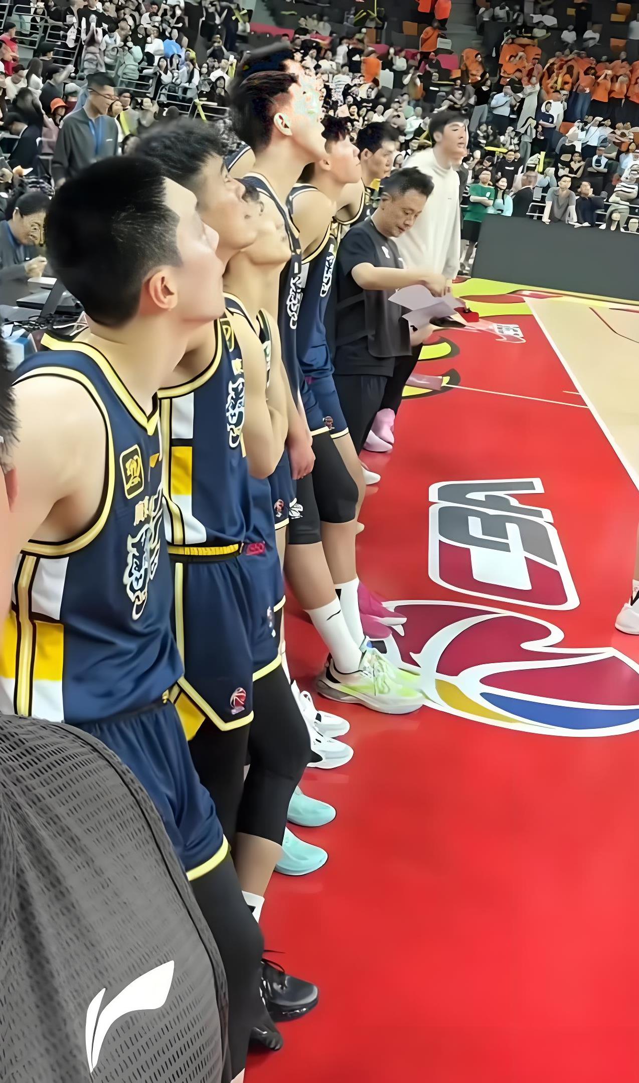 包含广州队发布备战花絮，赛后回应争议，CBA常规赛任务艰巨，球队文化再被提及的词条开云官网