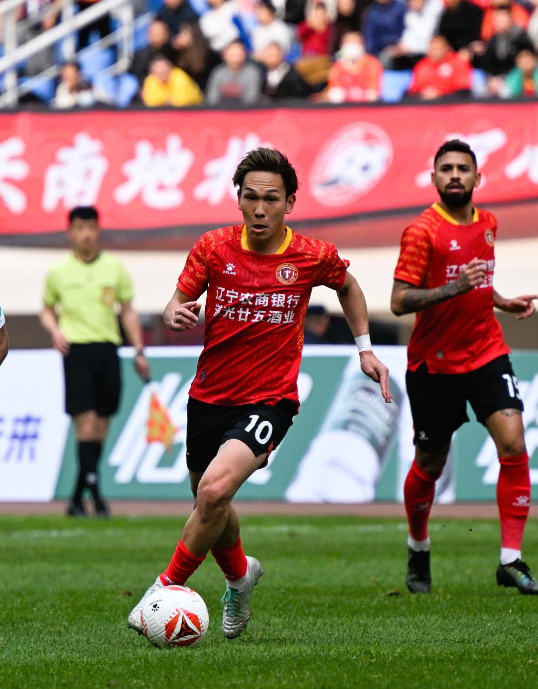 关于荷甲今夜走向成谜，皇家社会队长鼓劲，态度坚定，年轻球员得到机会的信息开云