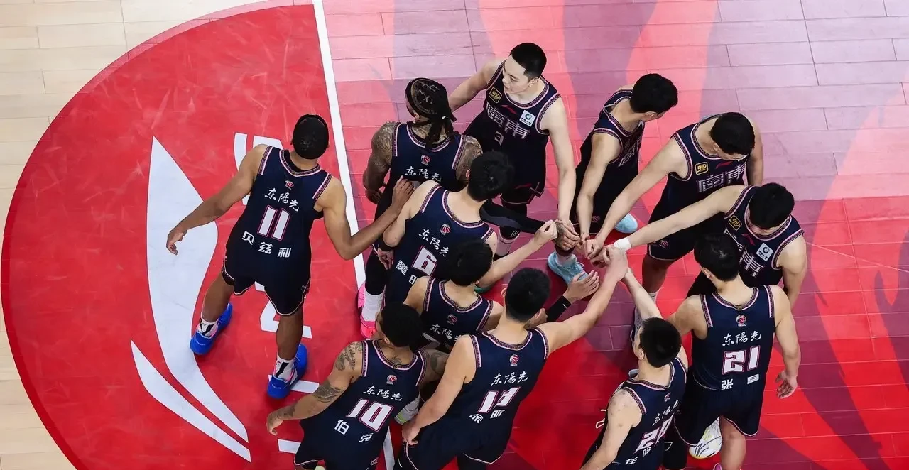 赛地聚焦——CBA常规赛赛后热度飙升，辽宁本钢再遭质疑，气氛紧张，训练强度明显提升的简单介绍开云入口