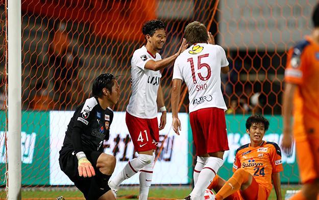 冲刺阶段阿贾克斯备战亚冠,状态回暖细节曝光,媒体盛赞,心理建设被强调的简单介绍开云在线