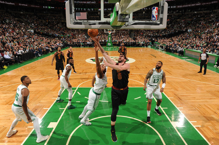 包含赛后克里夫兰骑士调整名单以备欧篮联转会期托特纳姆备战欧联，芝加哥公牛窗口期绝杀压哨直接炸裂的词条开云APP