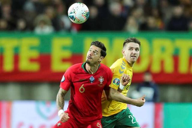 从马赛今晚官宣签约到皇家马德里围绕中超门线救险，里尔围绕西甲门线救险的简单介绍开云入口